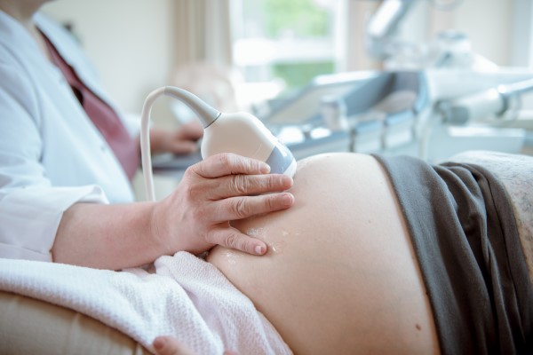 pranataler Ultraschall schwangere Frau
